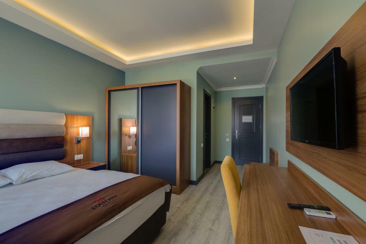 City Hotel Batumi Exterior photo